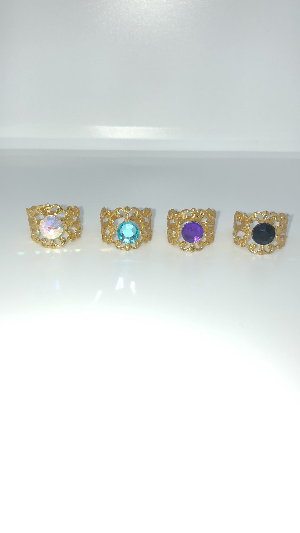 Mia ring