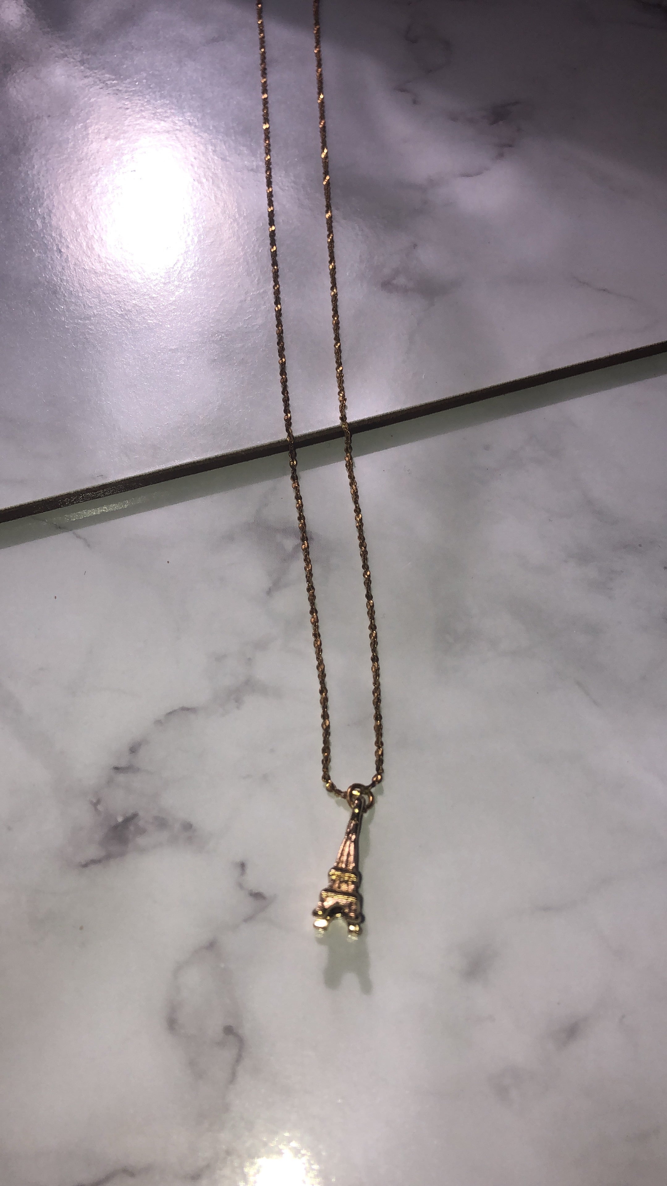Eiffel tower pendant necklace