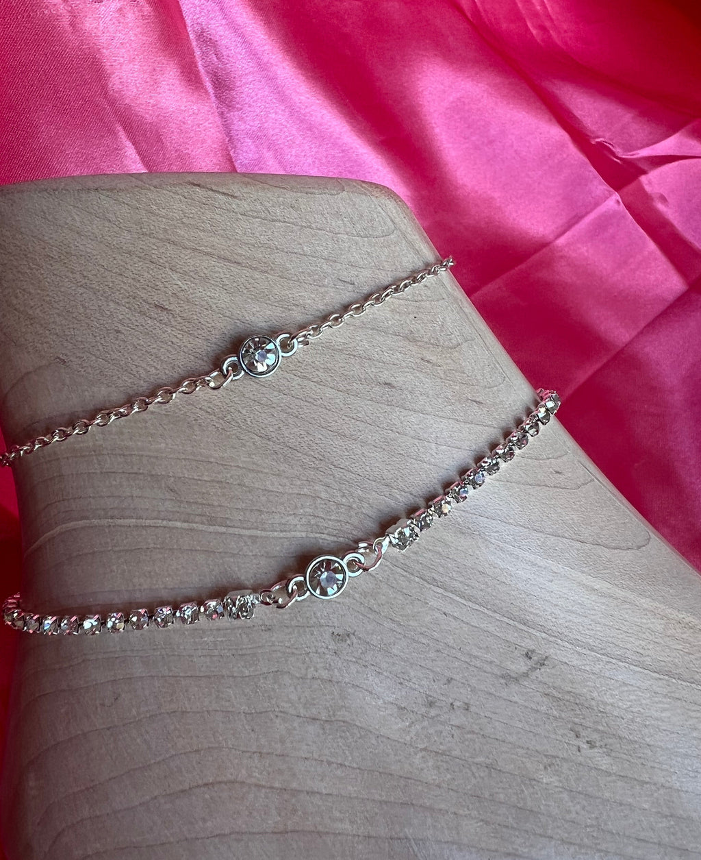Crystal pendant anklet