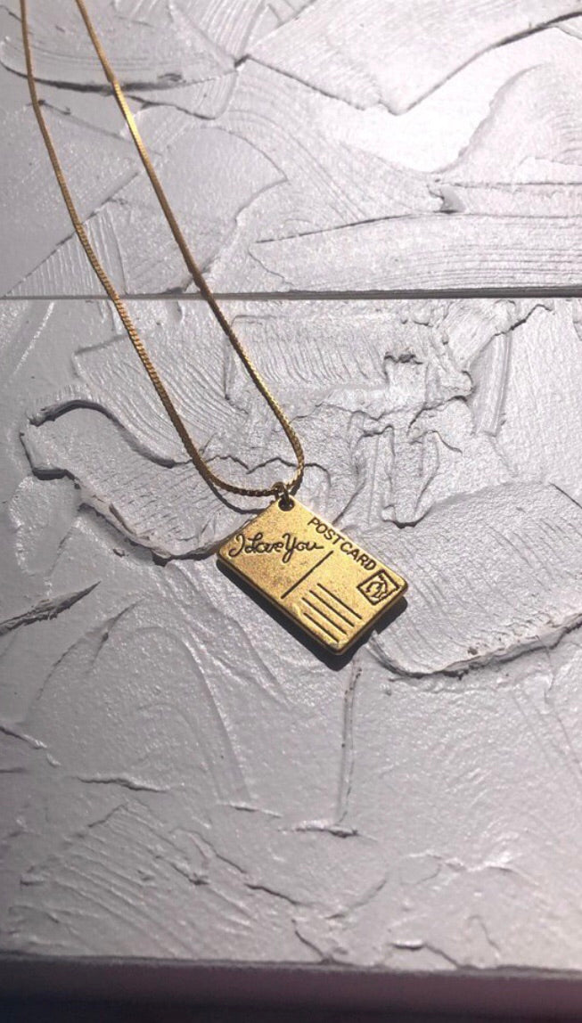 Post card necklace Gold