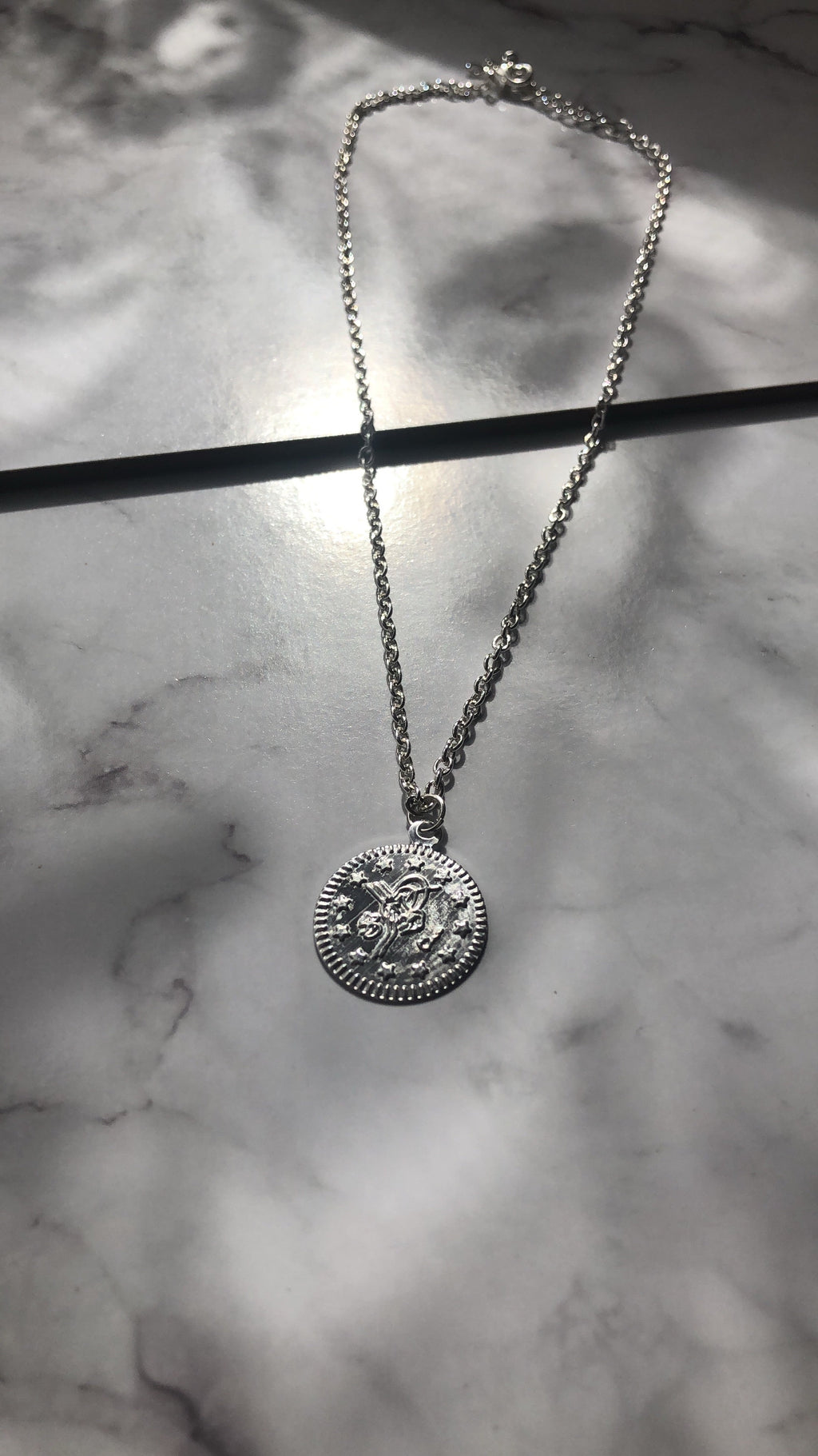 Coin pendant chain