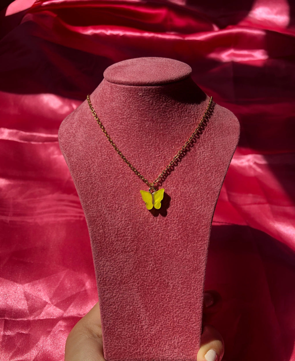 Mariposa necklace Yellow