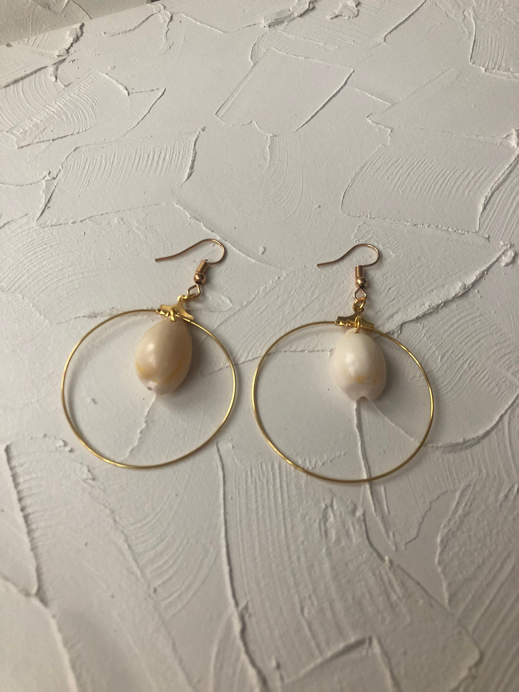 Seashell hoops