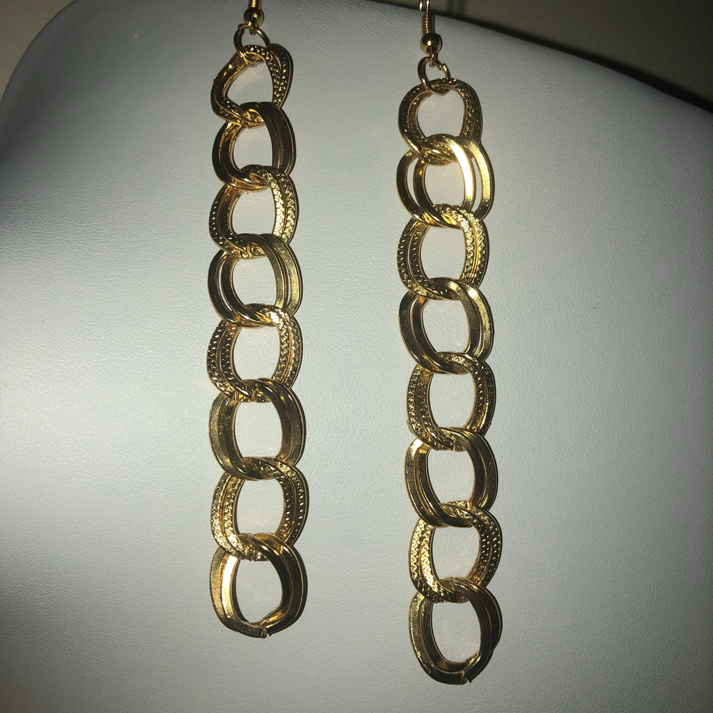 Chain earrings
