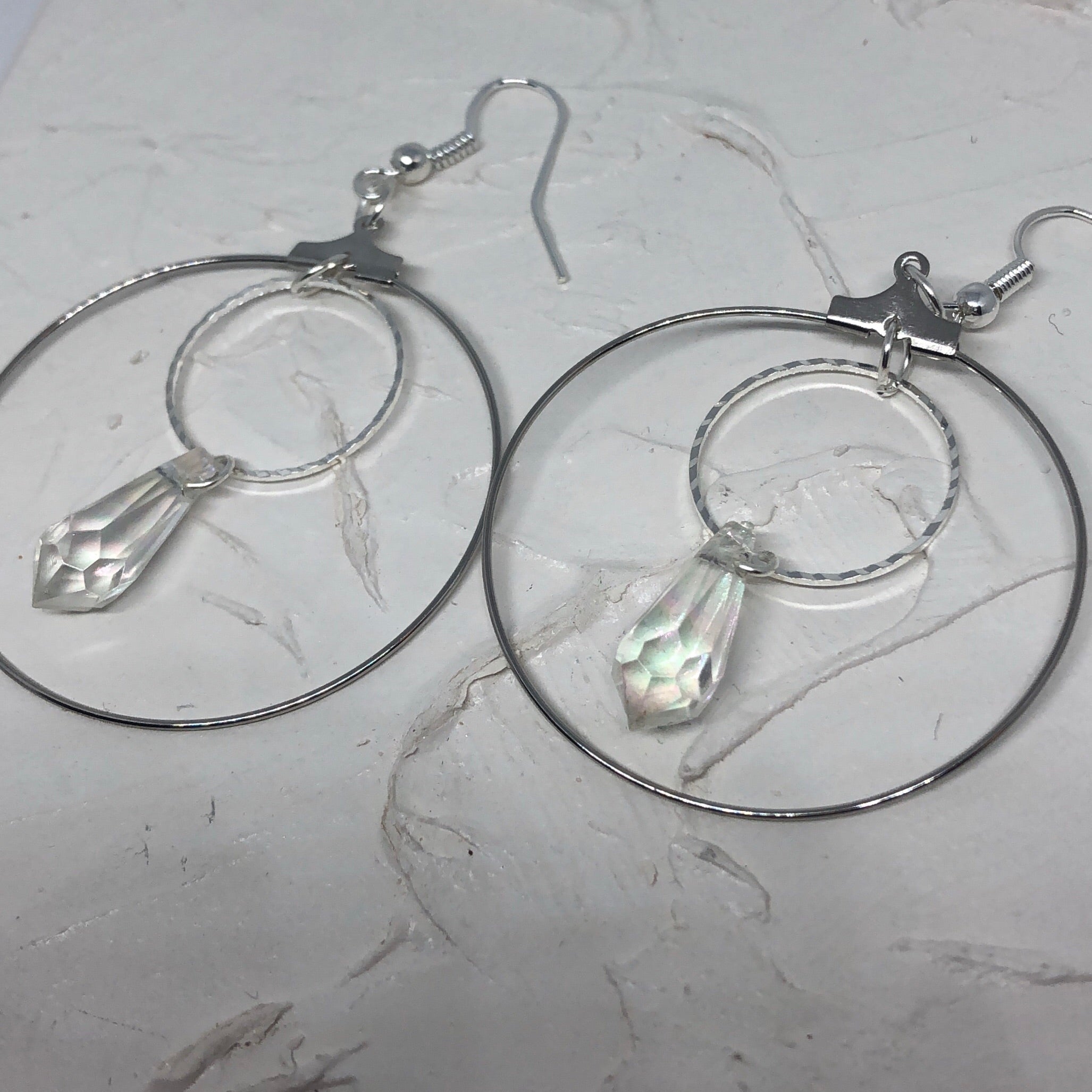 Crystal drop round earrings