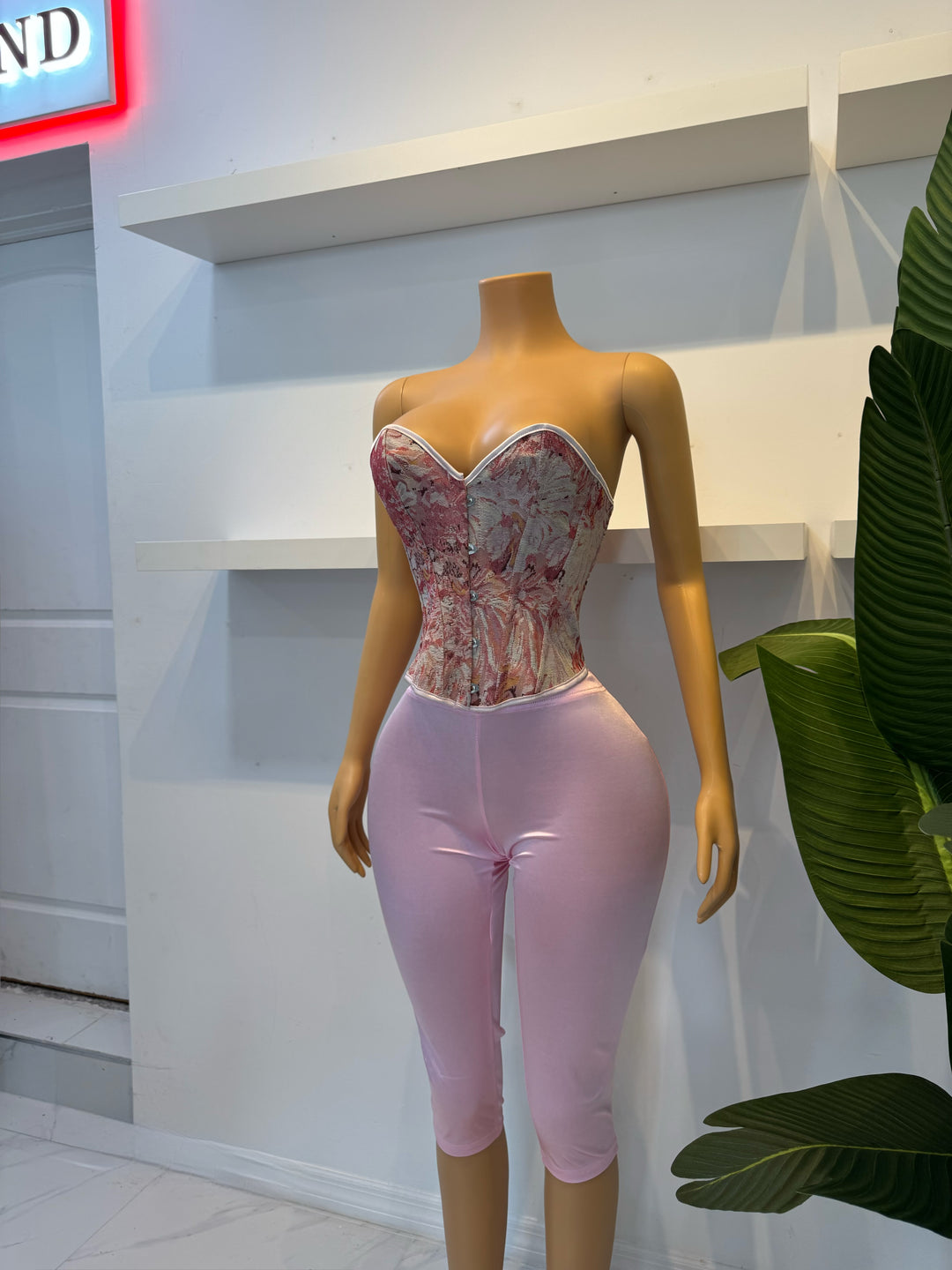 Lovely Corset Capris Set