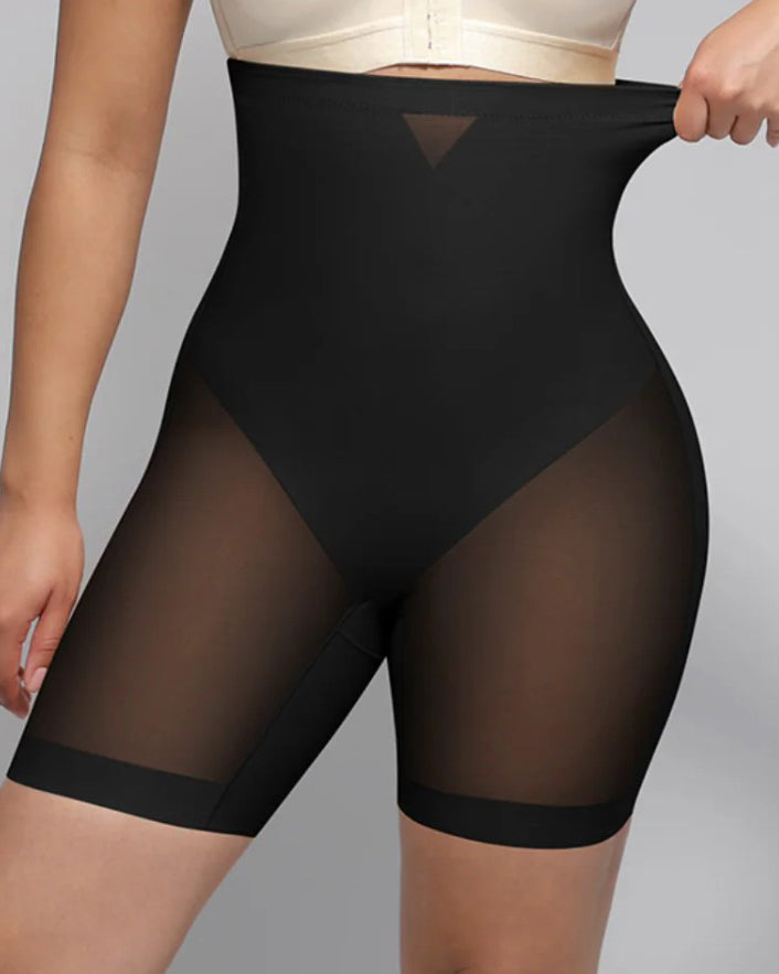Seamless Mesh Butt-Enhancing Shorts